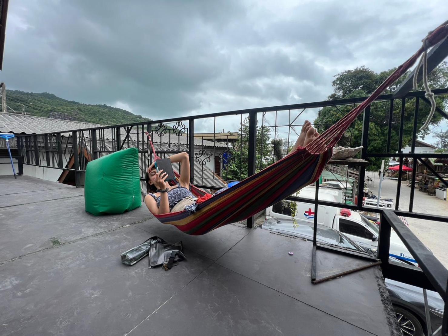 U Hostel Koh Phangan Haad Rin Bagian luar foto