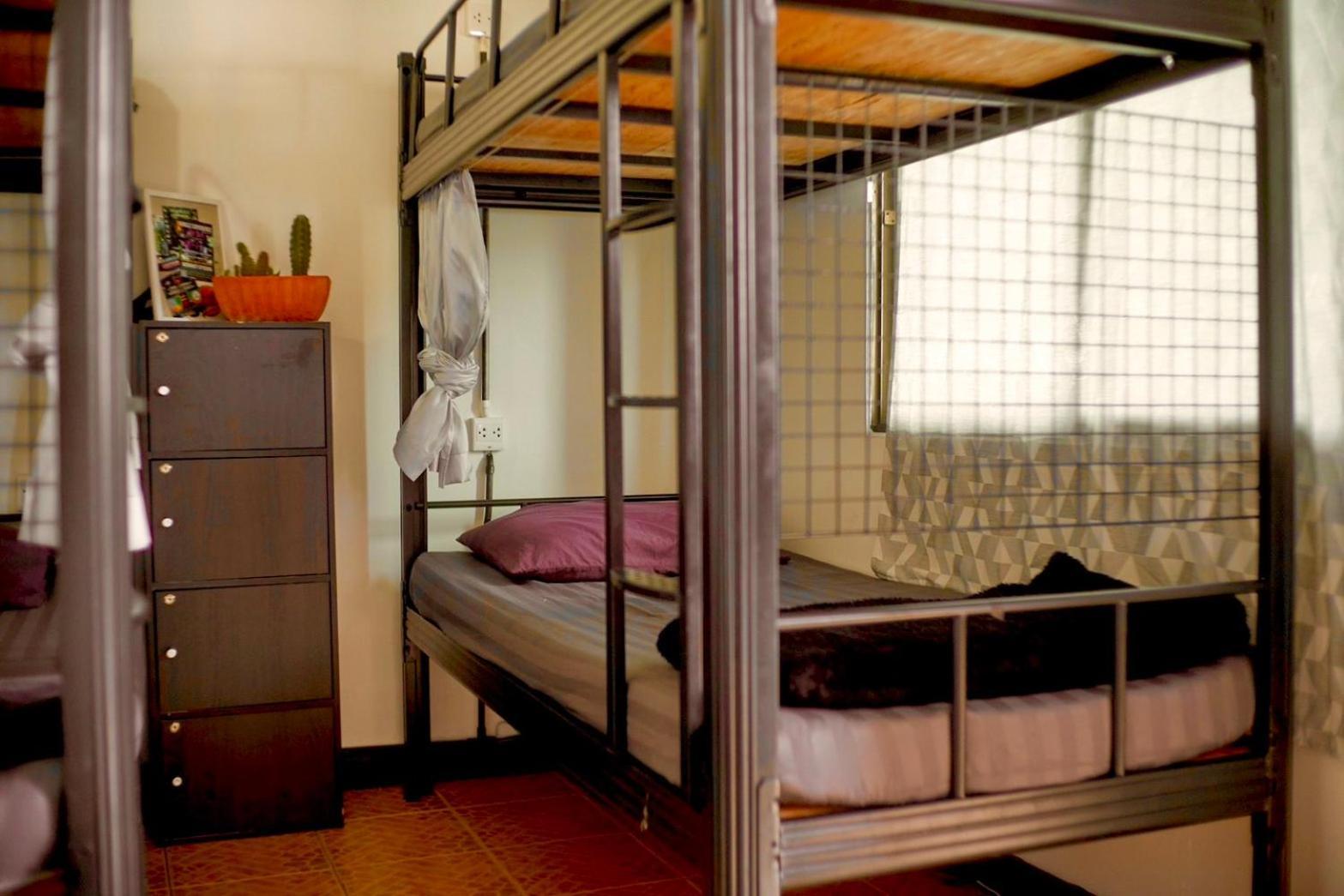 U Hostel Koh Phangan Haad Rin Bagian luar foto